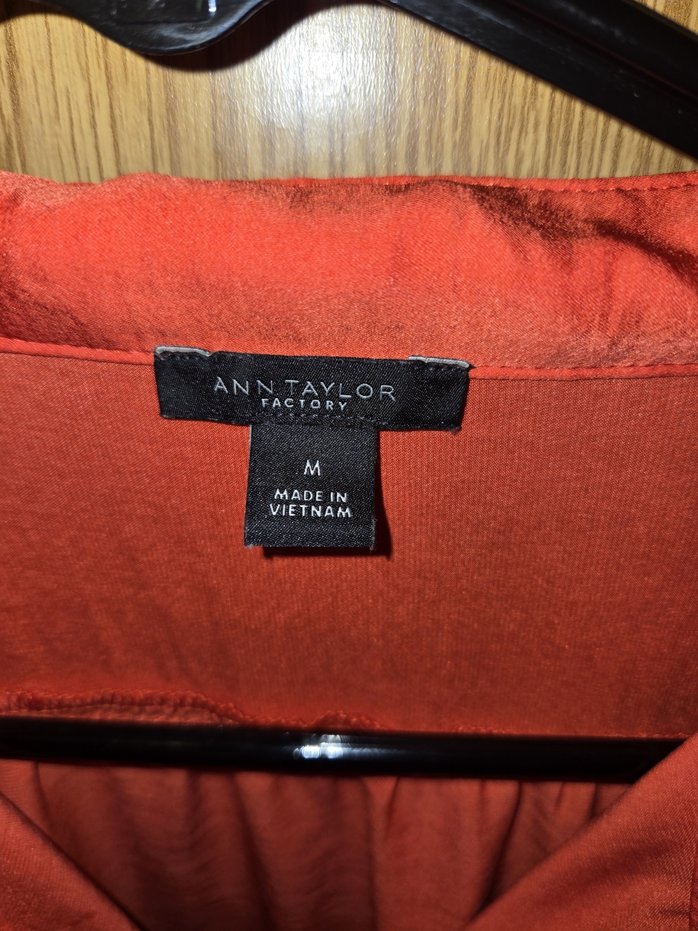 Ann Taylor Factory Red Button-Front V-Neck Blouse - Picture 2 of 3